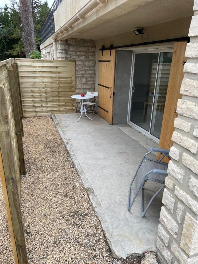 Joli Logement Au Pied Des Alpilles Eyguières Екстериор снимка